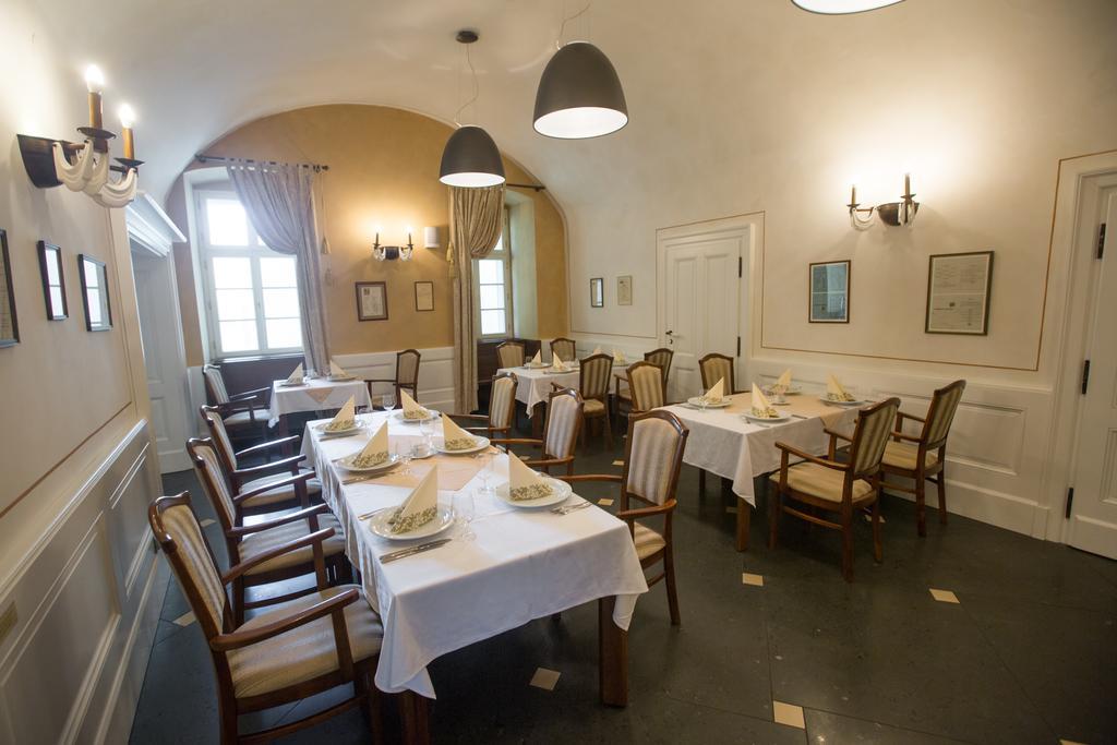 Erzsebet Nagy Szalloda Paks Exterior photo